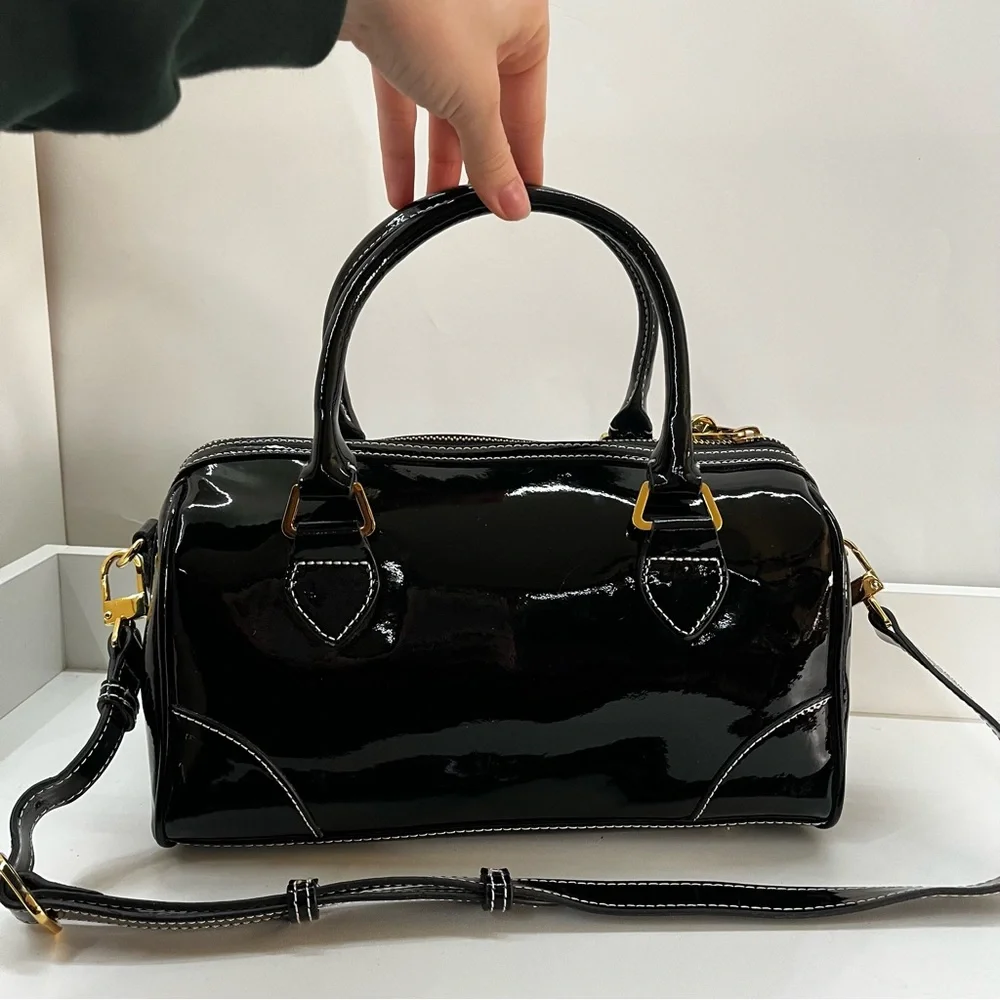 ISAAC MIZRAHI Black Patent Flower Boston Bag Satchel Tote